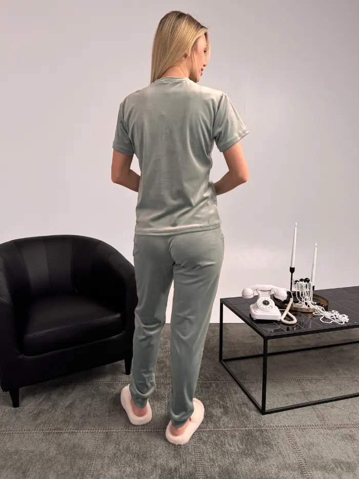 Купити - Велюровий комплект