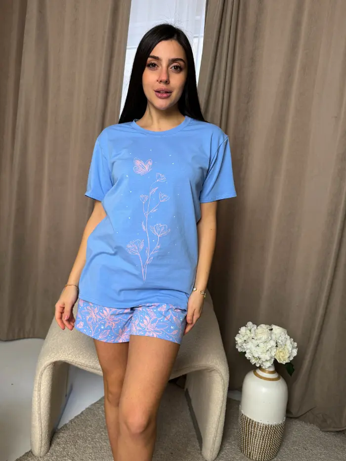 Купити - Футболка з шортами