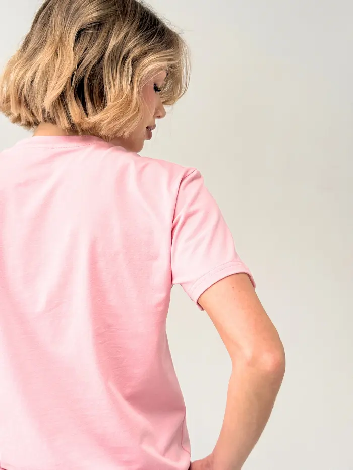 Купити - Футболка жіноча